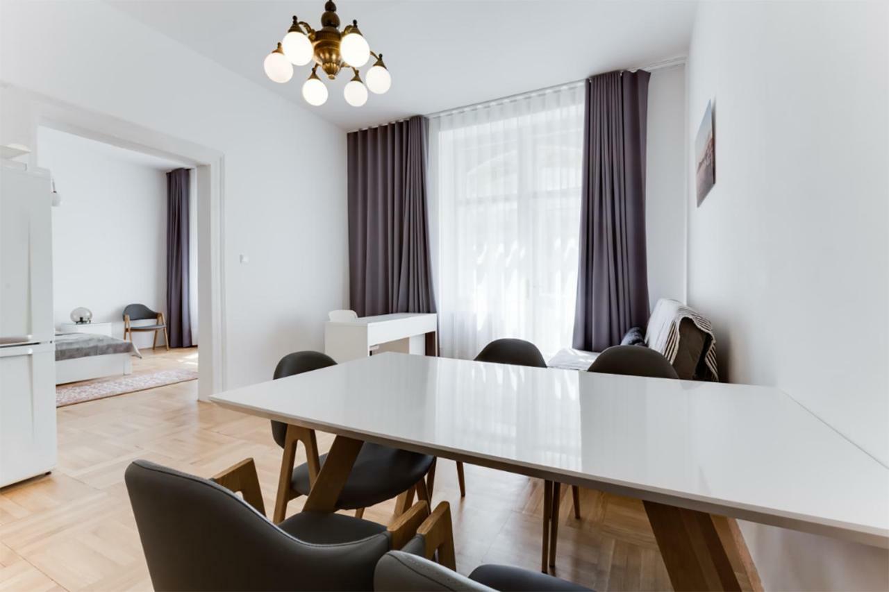 The Dancing House Residence, Two Bedroom Apartment With Balcony Near River! Прага Экстерьер фото